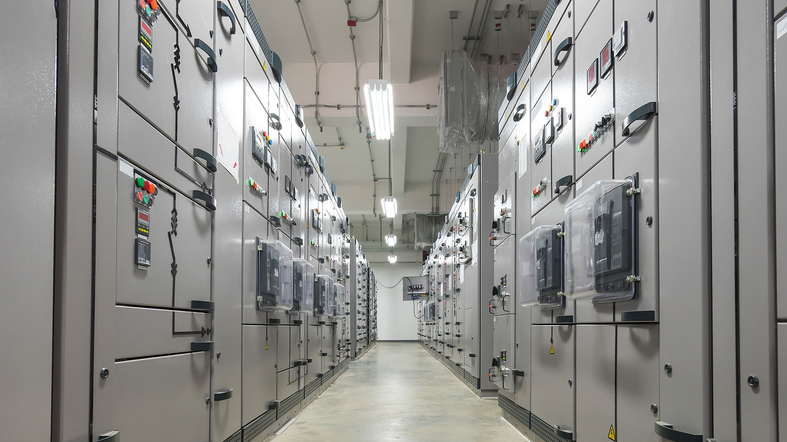 The high-voltage switchgear market is set to grow by an average of over 3% each year.