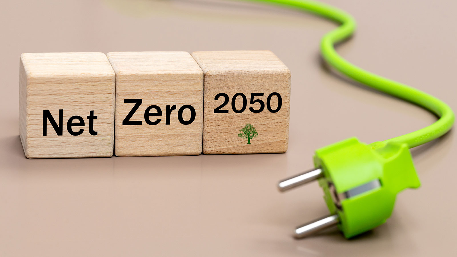 Prime Minister Rishi Sunak’s plans to delay some of the UK’s key commitments towards net zero have been met with backlash from both industry and across the political spectrum.