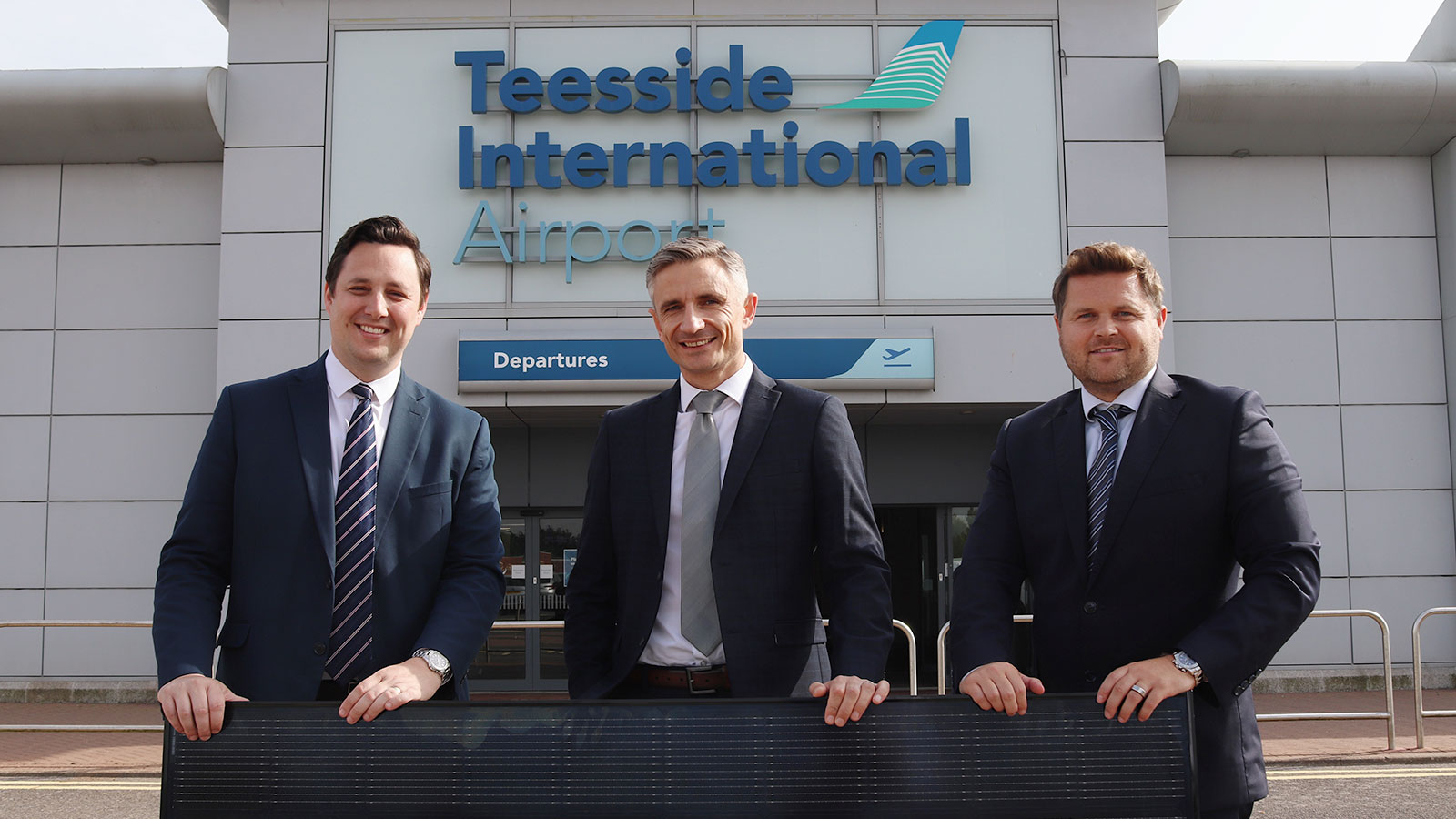 SSE and Teesside International Airport have announced plans for a brand-new solar farm that could provide up to 50 MW of generation capacity