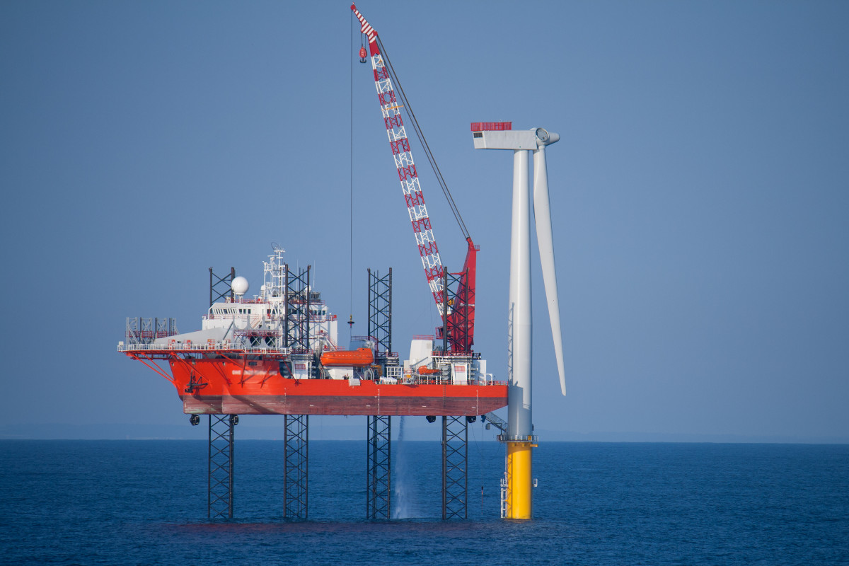 UK remains second to China as global offshore wind capacity surges